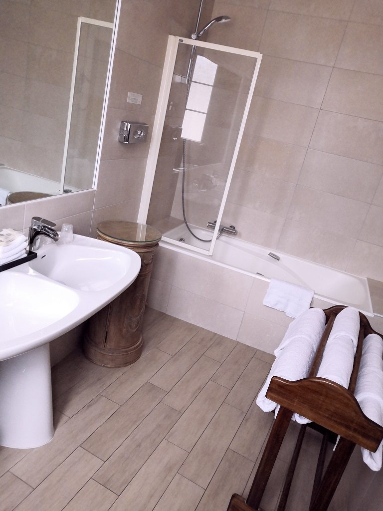 Best Western Grand Monarque Chartres