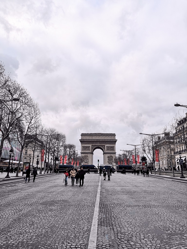 Avenue des Champs-Elysées
