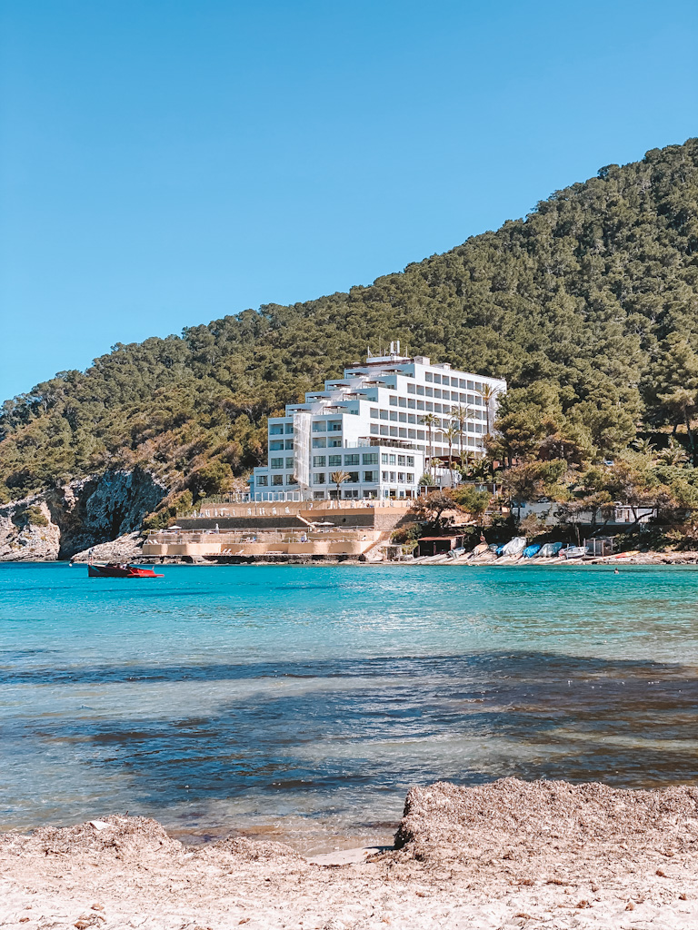 Cala Llonga Ibiza