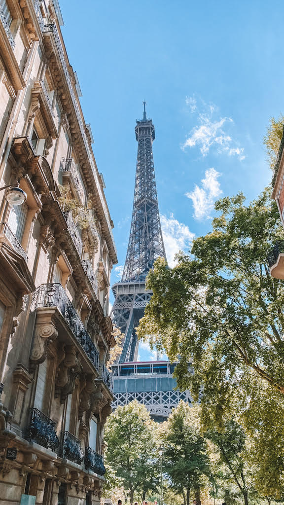 Rue de l'Université Paris