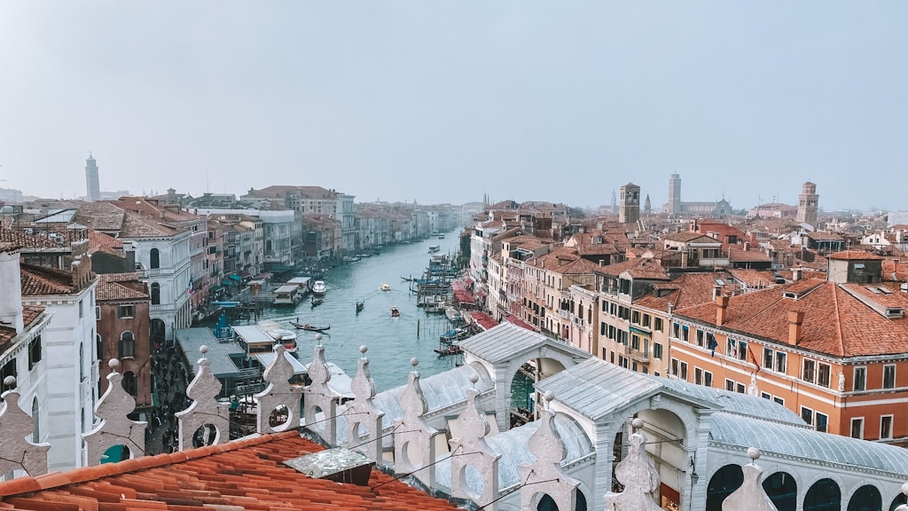 Vue depuis la Terrasse Fondaco dei Tedeschi Venise