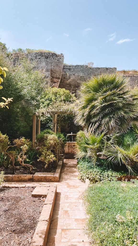 Lithica Pedreres de s'Hostal Minorque