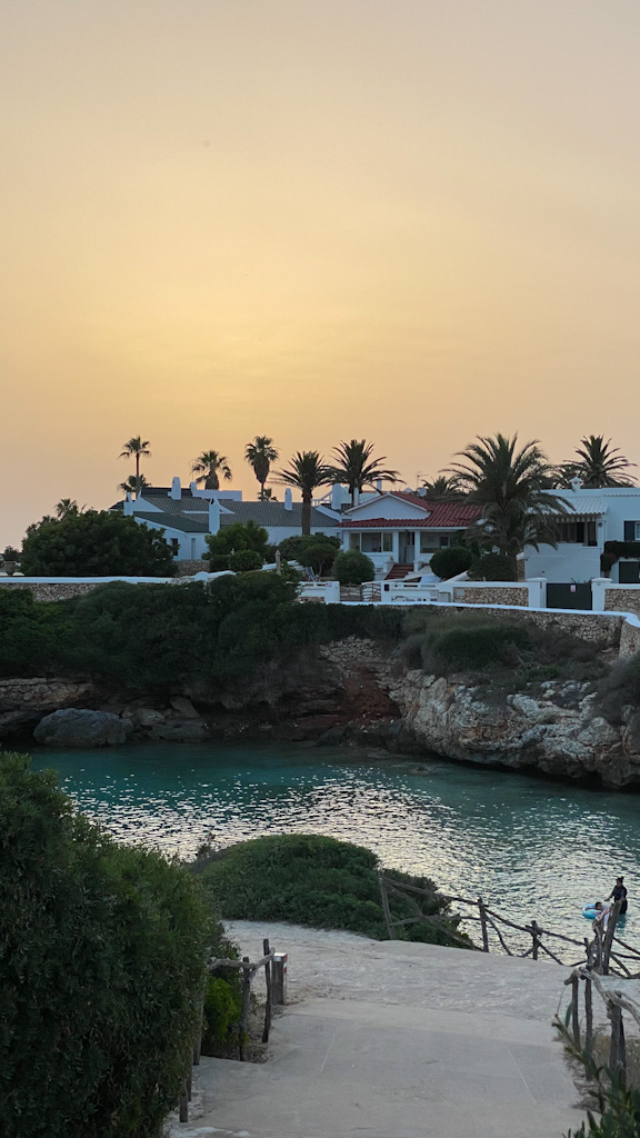 Coucher de soleil Cala Blanca Minorque