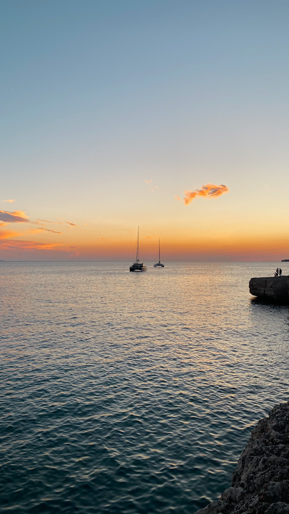 Coucher de soleil Cala Blanca Minorque