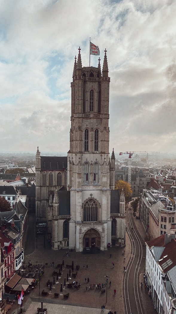 Cathédrale Saint Bavon de Gand vue du Beffroi