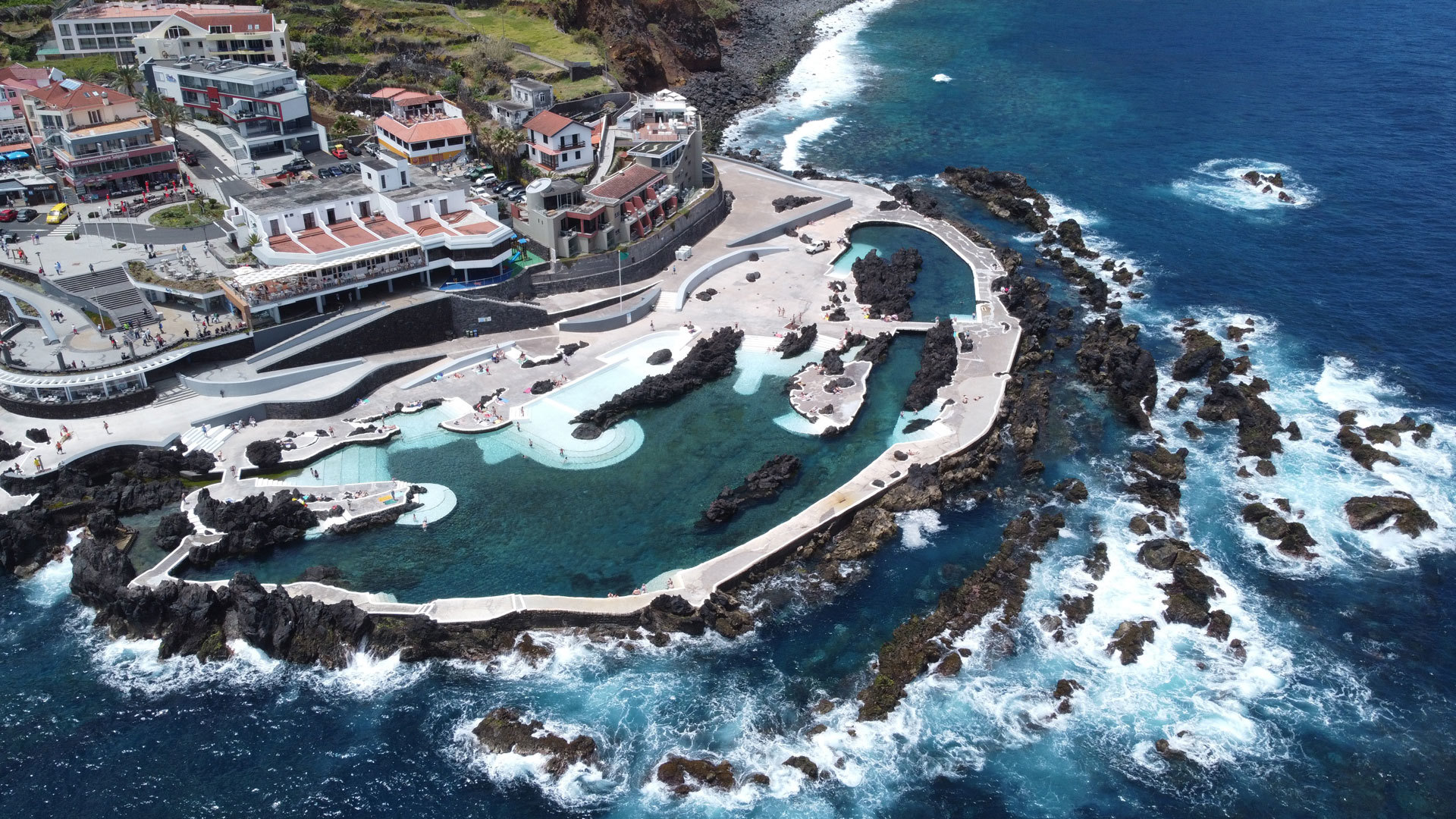Vue du ciel de Madère l'île aux Fleurs
