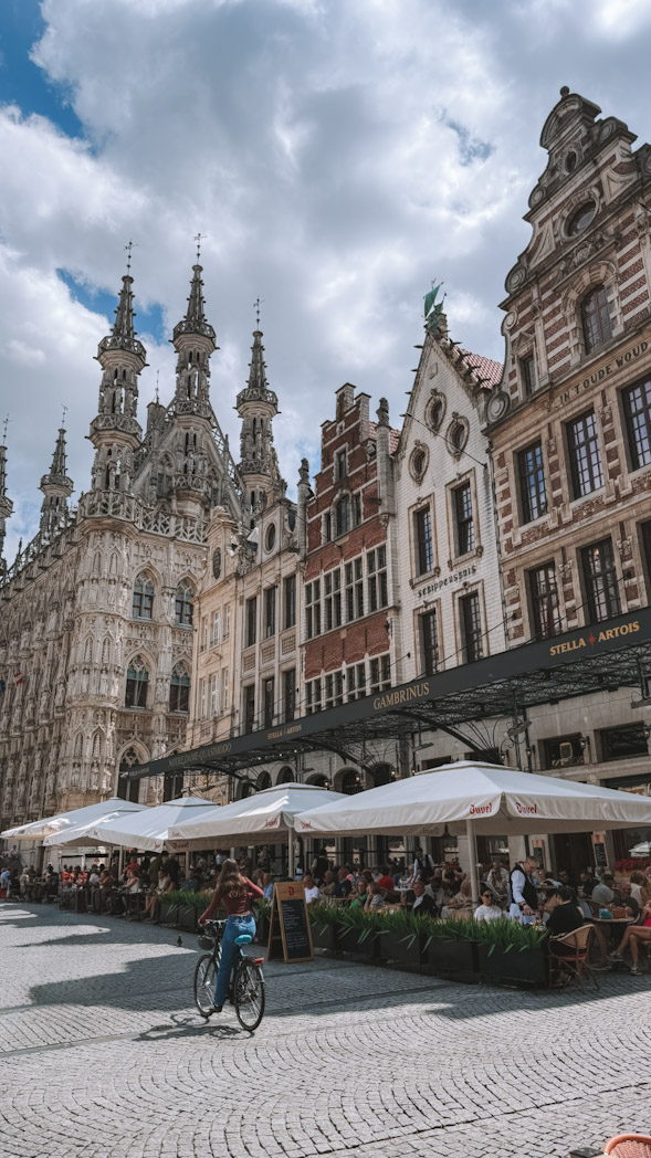 Grand-Place de Louvain, une étape incontournable pour visiter Louvain en 2 jours
