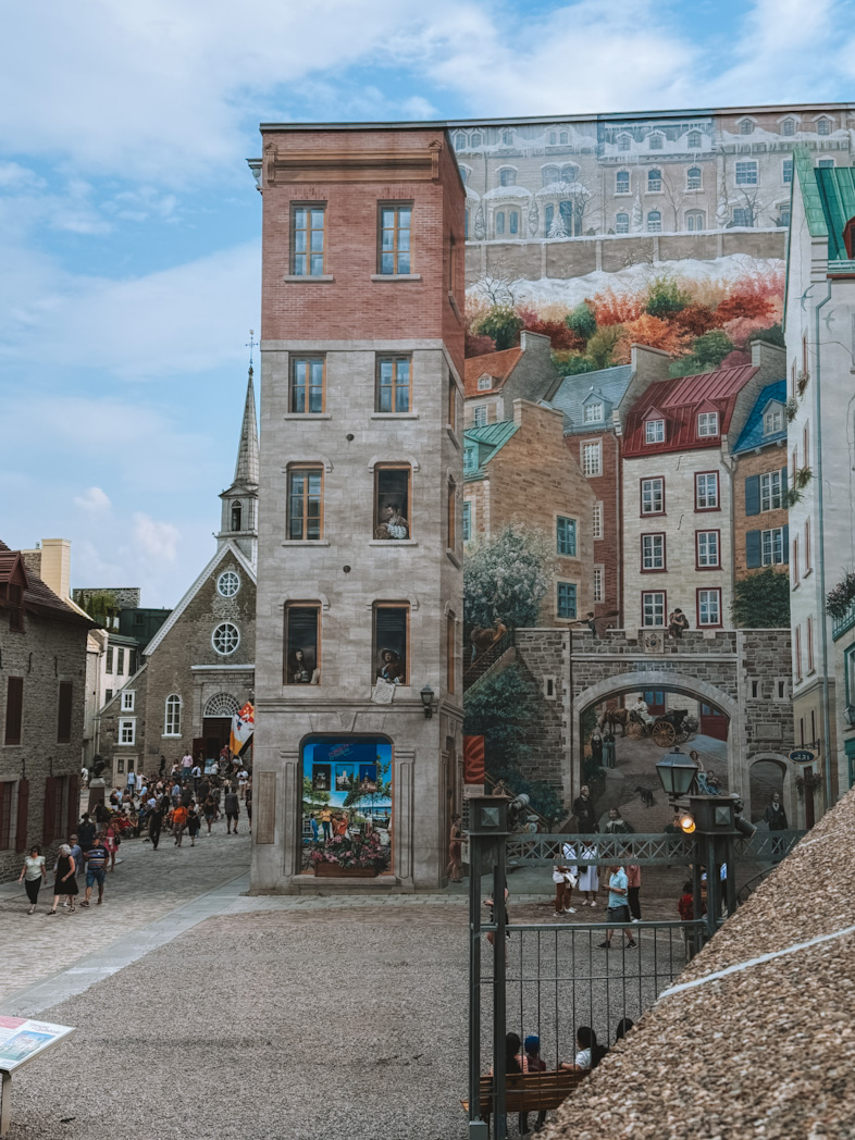 Fresque des Québécois représentant l’histoire de la ville, Vieux-Québec