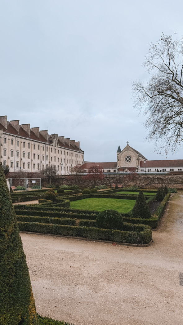 Jardin de l’Orangerie à Sens, espace vert historique du centre-ville