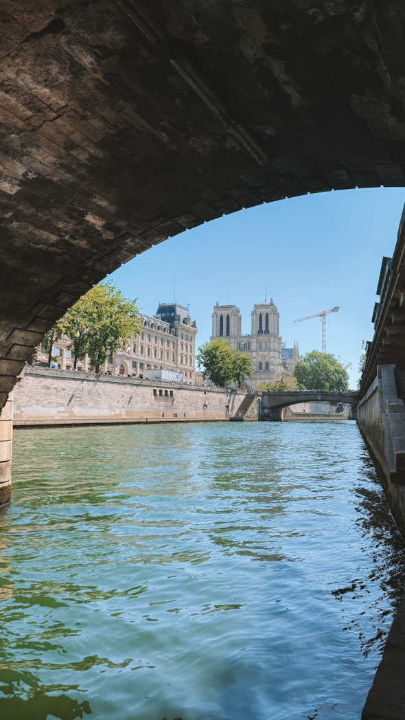 Balade sur les quais de Seine, activité à faire pendant un week-end à Paris