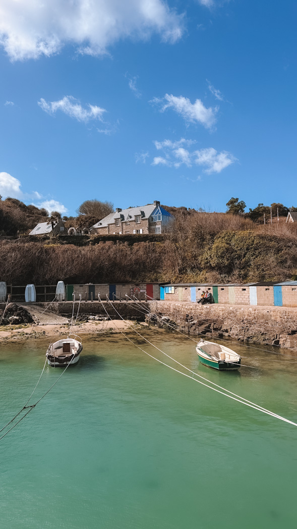 Port Racine, petit port pittoresque à visiter dans le Cotentin