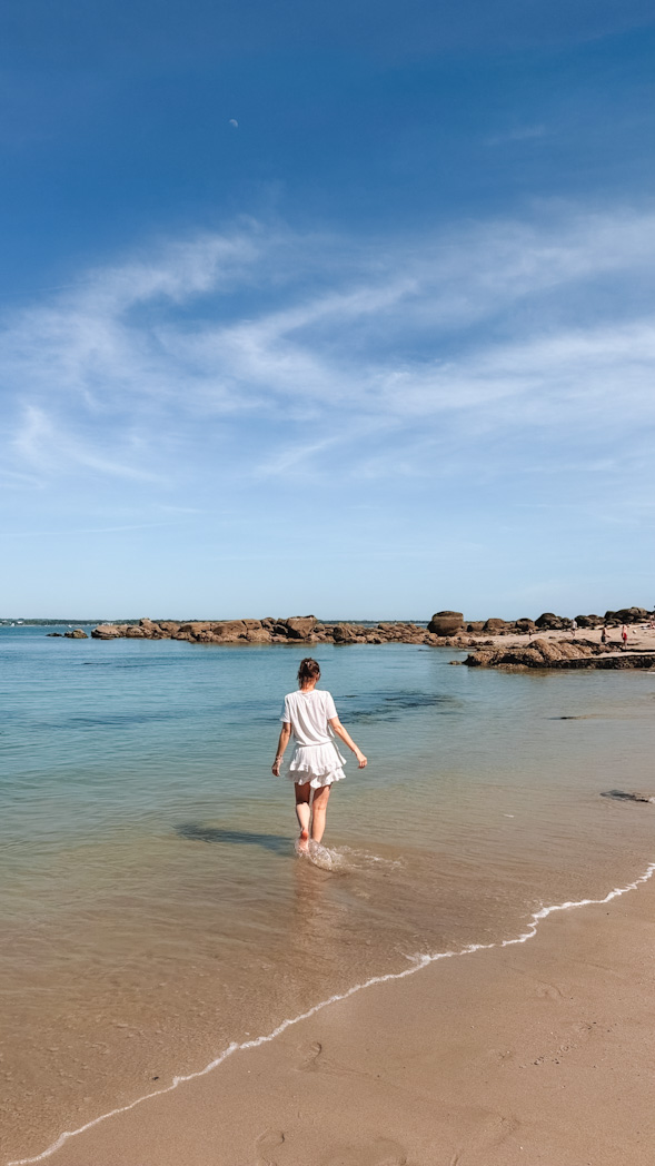 Criques de Beg-Meil à Fouesnant, site naturel proche de Bénodet dans le Finistère sud