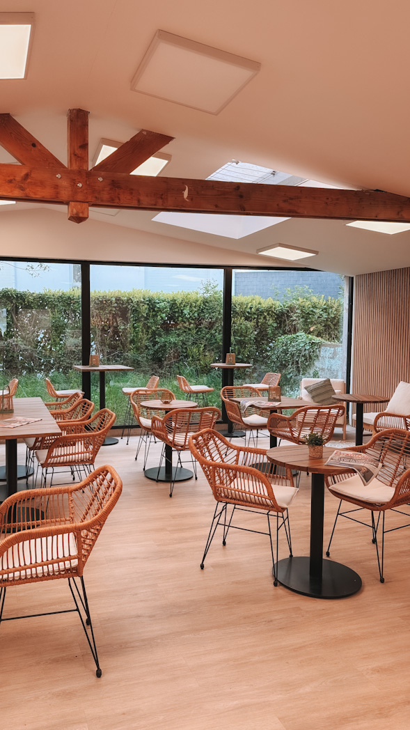 Salon de thé Ros’aline BZH à Bénodet, pause gourmande en Bretagne après une balade en Rosalie